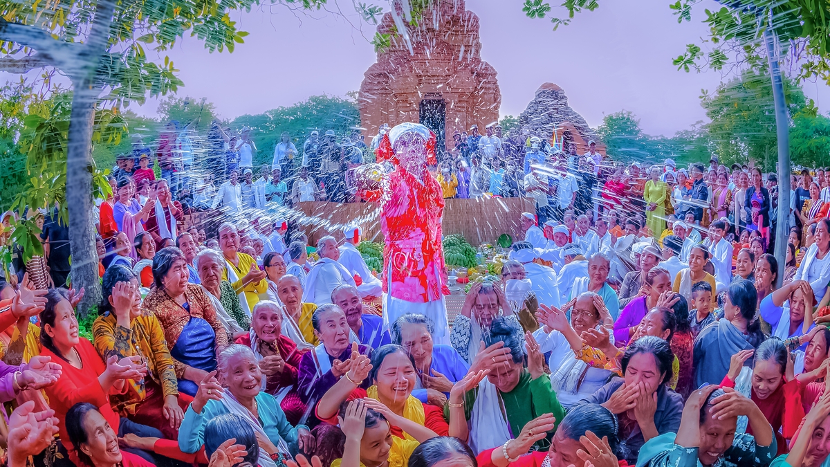 Rituali di preghiera per la pace durante il festival KaTe