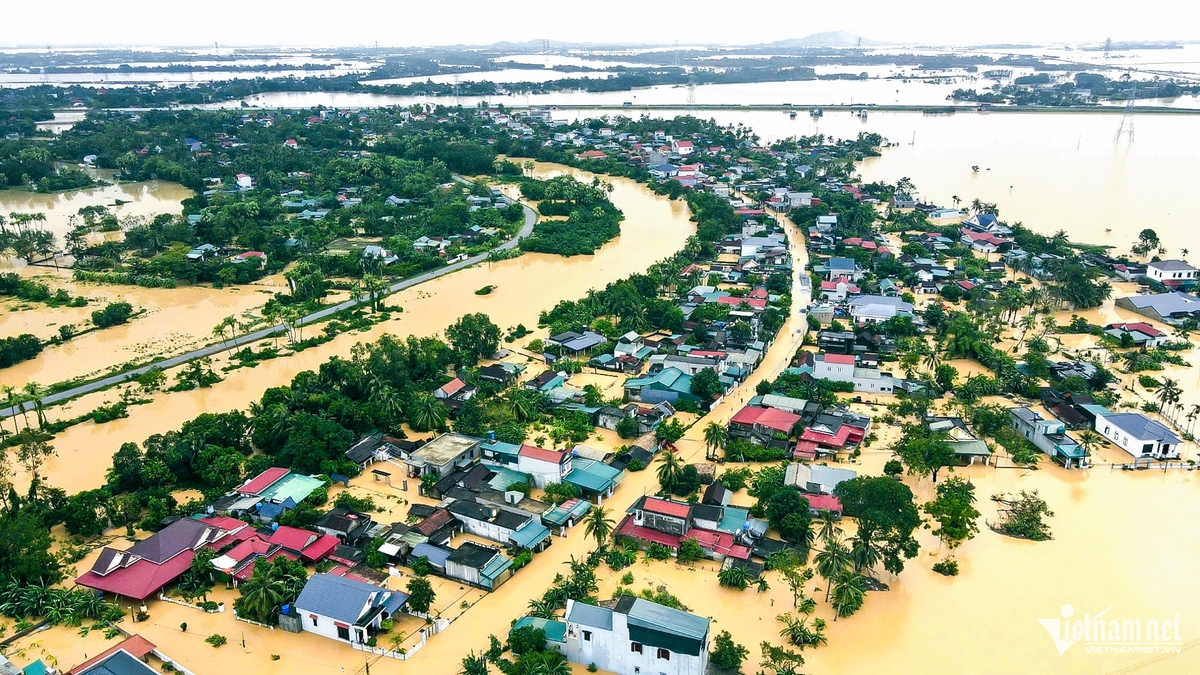 Toàn cảnh sự tàn phá khủng khiếp của cơn bão 'dị thường' Bualoi