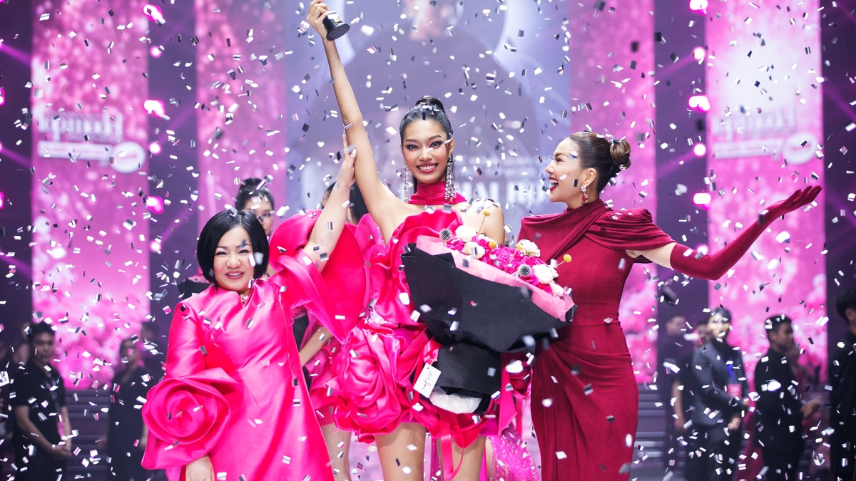 Người mẫu Mai Hoa là quán quân Vietnam’s Next Top Model 2025