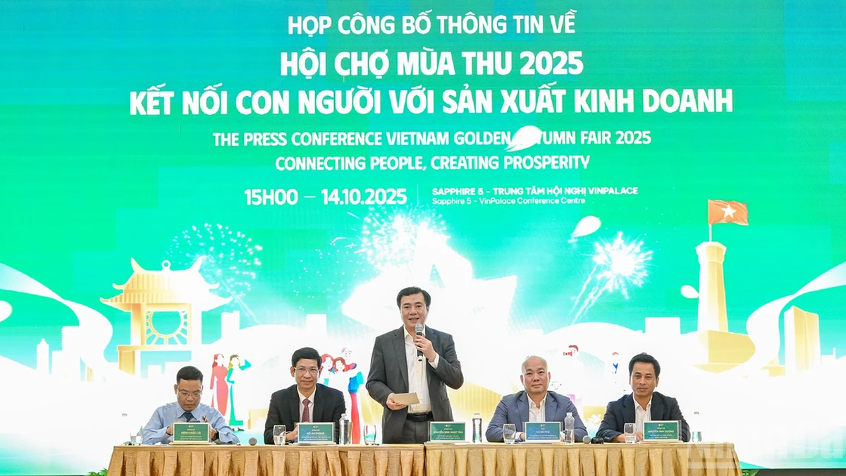 [Ảnh] Sẵn sàng cho Hội chợ Mùa Thu 2025