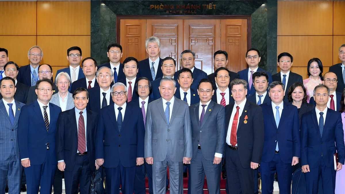 [Foto] Generalsekreterare To Lam tog emot delegationen som deltog i den internationella konferensen om Vietnamstudier