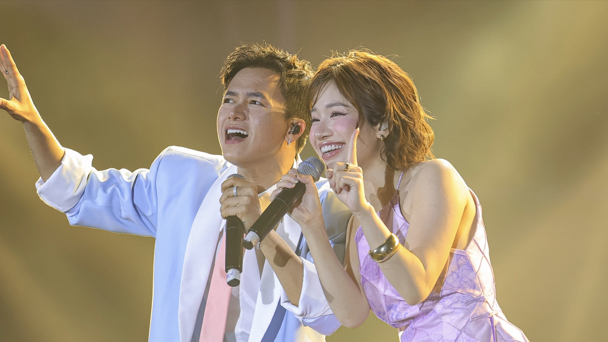 Bui Cong Nam i Lam Bao Ngoc rywalizują wysokimi głosami