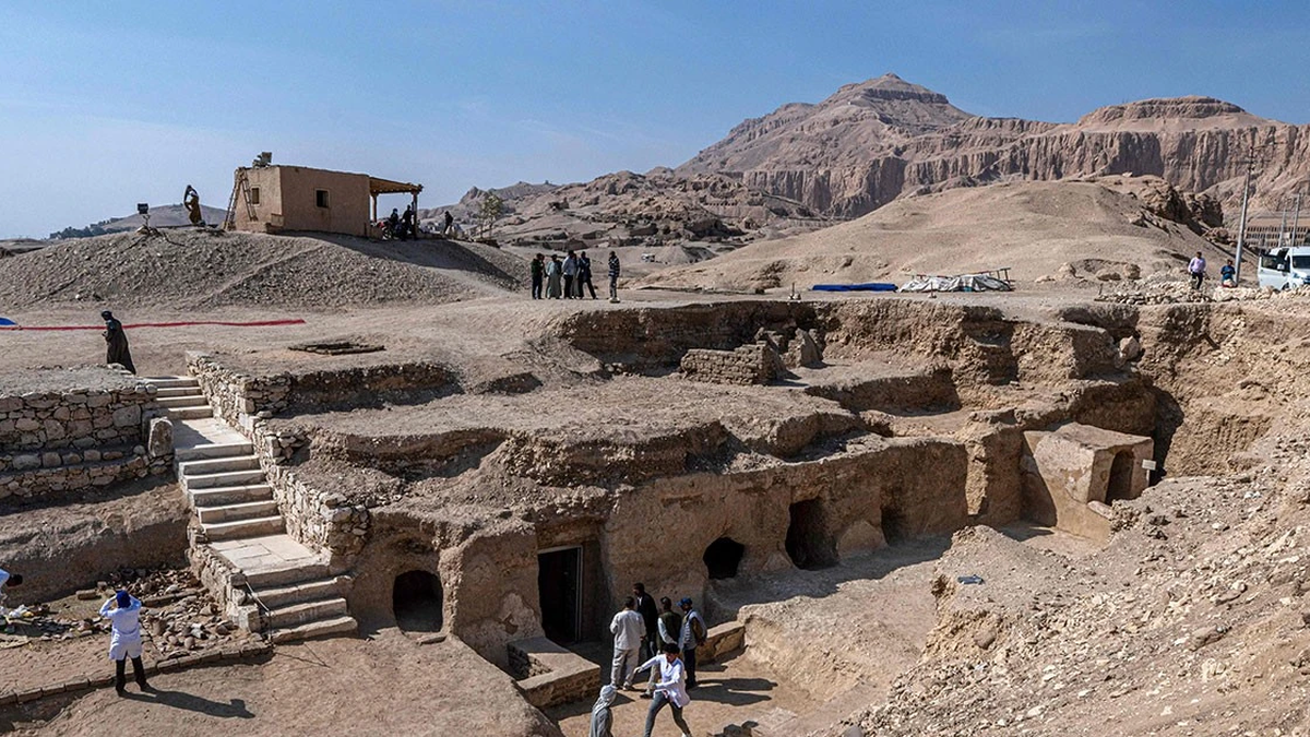 4.000 Jahre alter Handabdruck auf ägyptischem Artefakt entdeckt