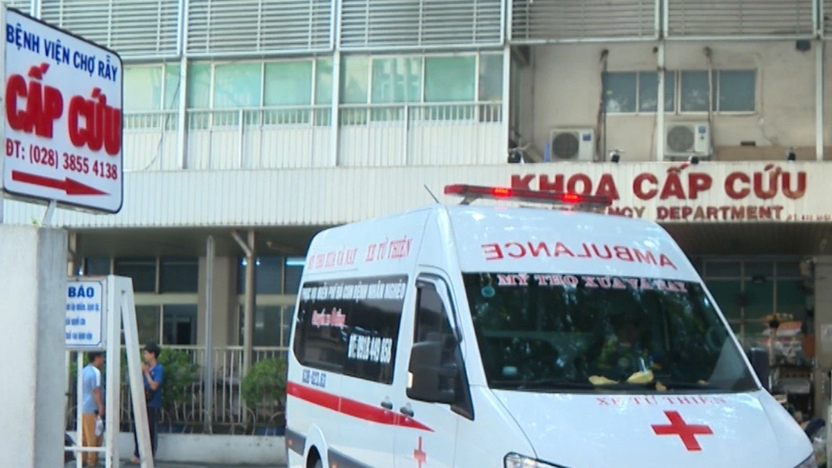 Двое детей в Тэйнине получили серьёзные ожоги: родители находятся в критическом состоянии.