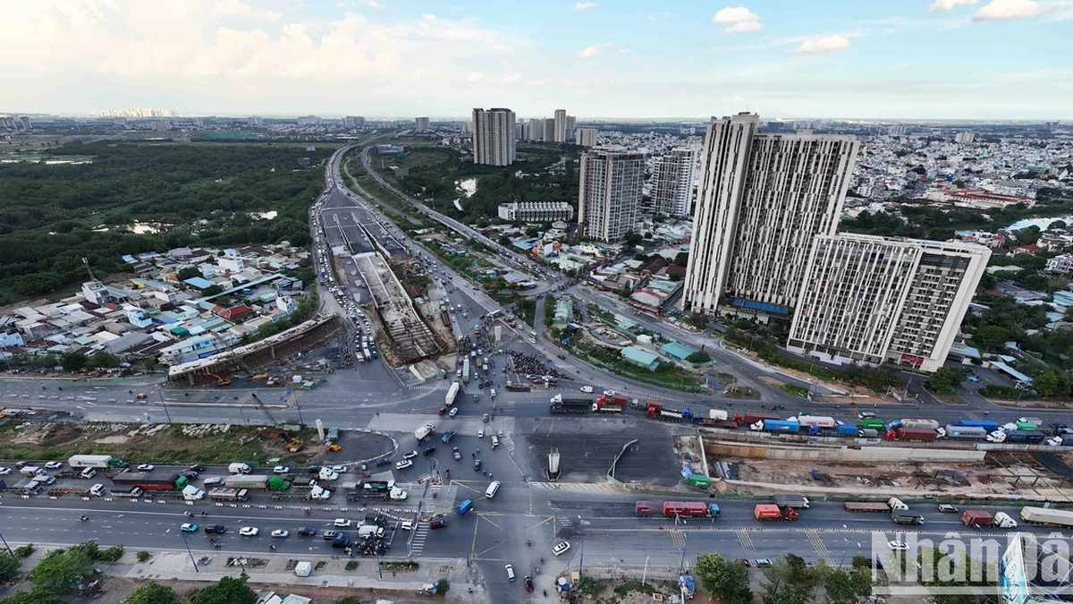 [Ảnh] Cận cảnh hầm chui An Phú sắp thông xe vào tháng 6