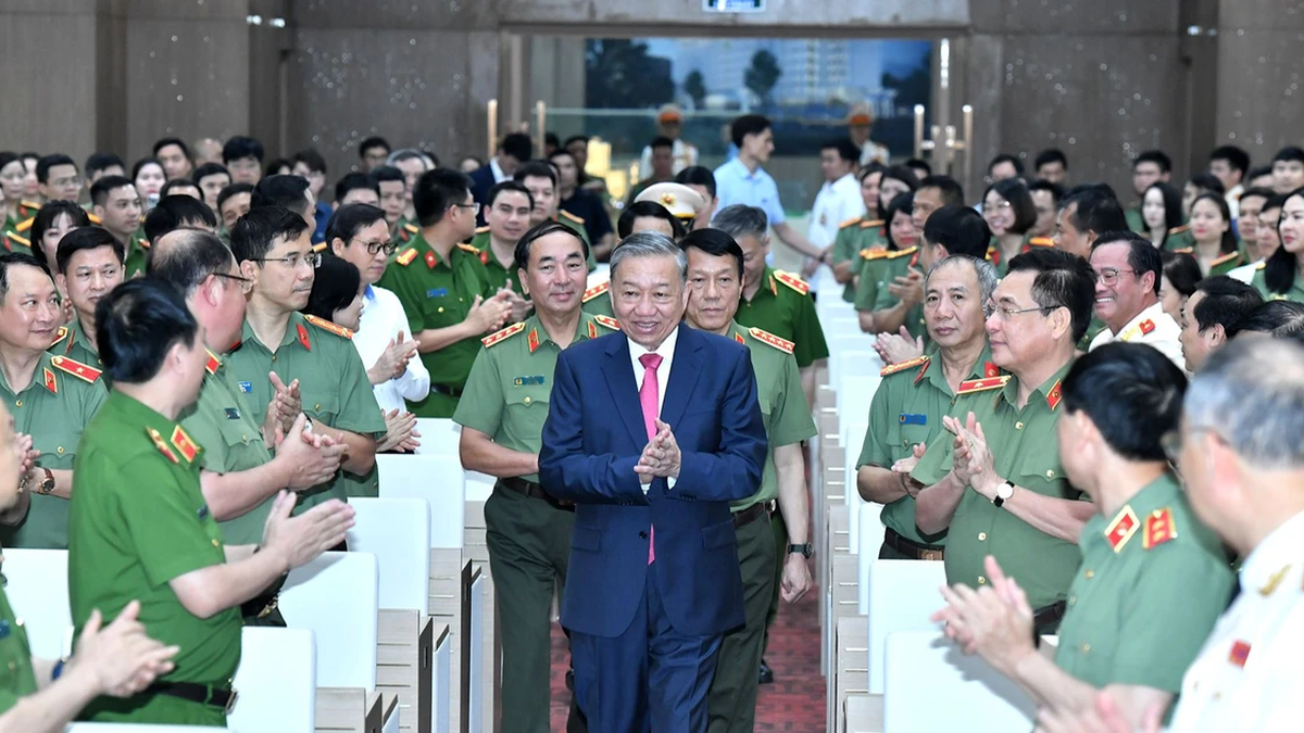 [Ảnh] Tổng Bí thư Tô Lâm dự Hội nghị tổng kết 10 năm thực hiện Chỉ thị số 05 của Bộ Chính trị và đánh giá kết quả thực hiện Quy định số 09 của Đảng ủy Công an Trung ương