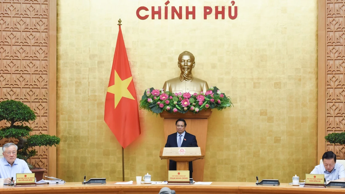 [Ảnh] Thủ tướng Phạm Minh Chính chủ trì Phiên họp Chính phủ thường kỳ tháng 4/2025