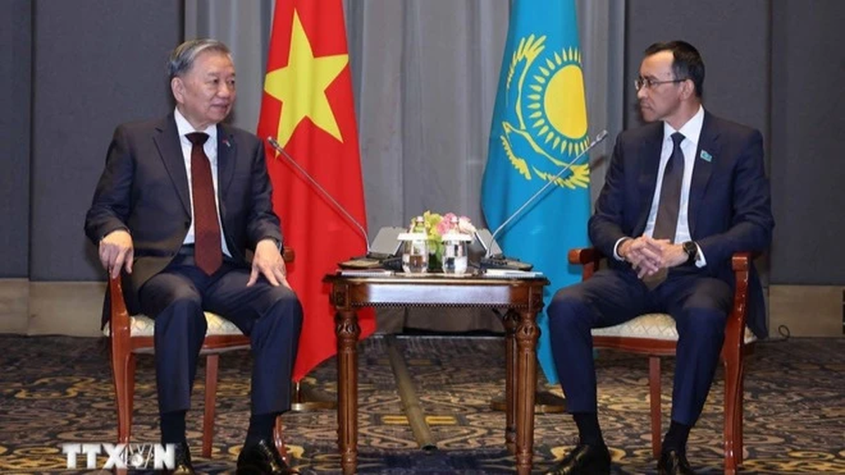 [Ảnh] Tổng Bí thư Tô Lâm hội kiến Chủ tịch Thượng viện Kazakhstan