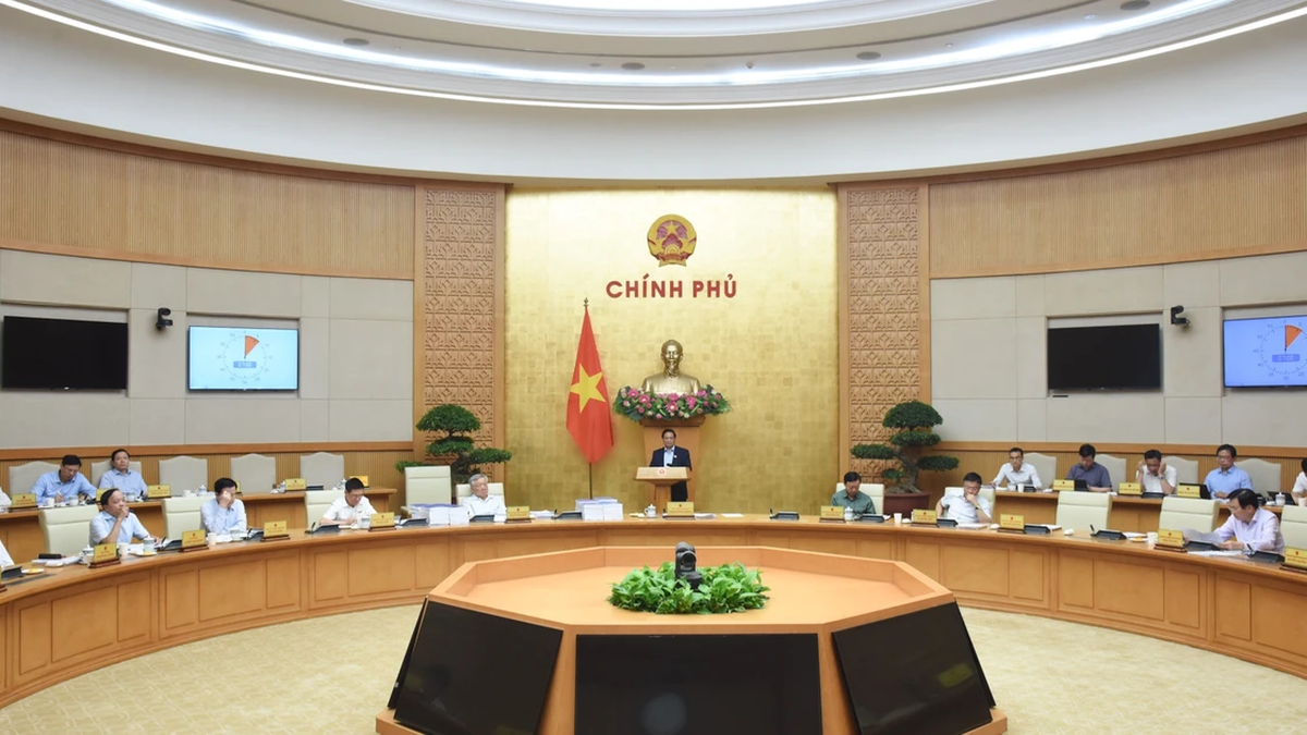 [Ảnh] Thủ tướng Phạm Minh Chính chủ trì cuộc họp Chính phủ chuyên đề về việc sắp xếp đơn vị hành chính các cấp