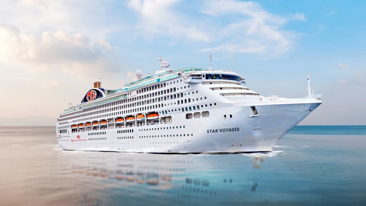 Explore 5-star cruise departing from Ho Chi Minh City to Singapore