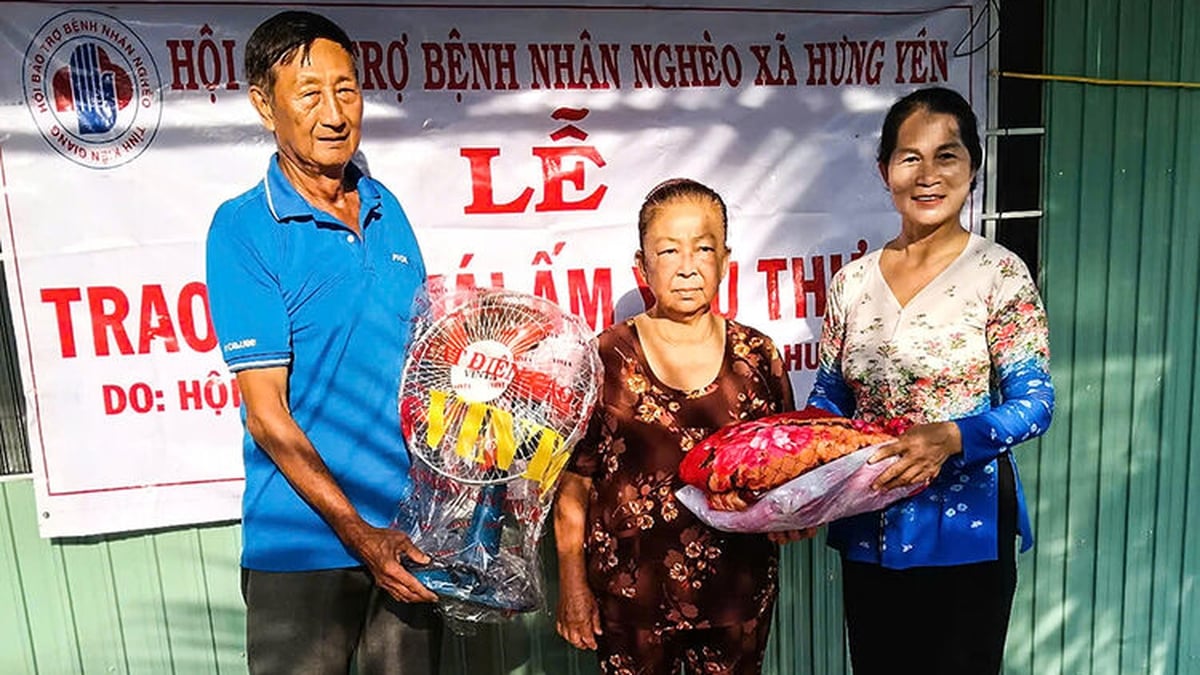 Do Ngoc Son - The man who builds homes for the poor