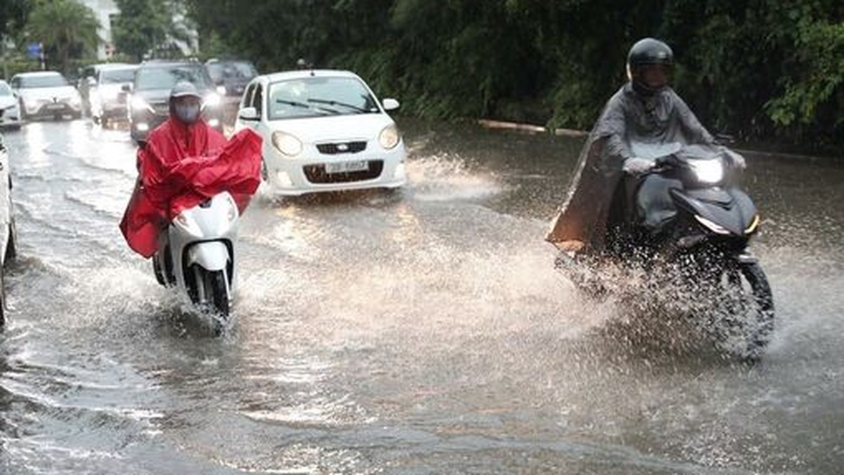 Météo du 10 juillet : De fortes pluies persistent dans le Nord et à Thanh Hoa, alerte aux crues soudaines