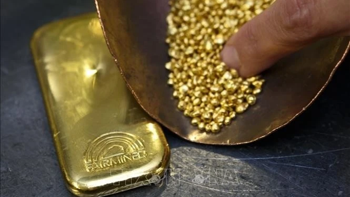 أسعار الذهب تتحرك بشكل جانبي مع توازن عوامل السوق مع بعضها البعض