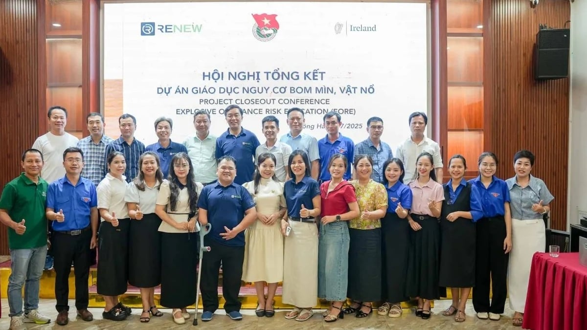 ខេត្ត Quang Tri៖ ពង្រឹង​ការ​អប់រំ​ស្តី​ពី​គ្រោះ​ថ្នាក់​ដោយសារ​គ្រាប់​មីន​បន្ទាប់​ពី​ការ​ច្របាច់​បញ្ចូល​គ្នា​របស់​អង្គភាព​រដ្ឋបាល