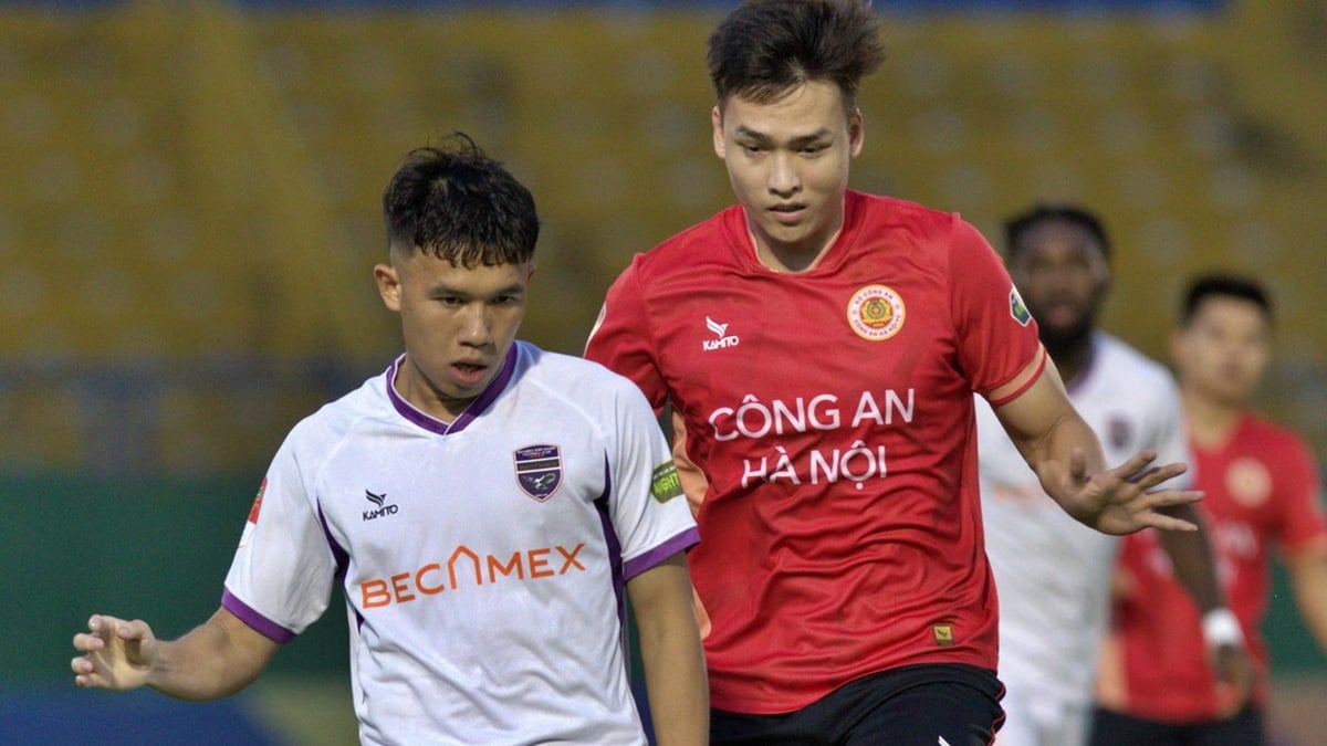 Minh Khoa möchte unbedingt zur Polizei von Hanoi gehen, sagt der Binh Duong Club langsam