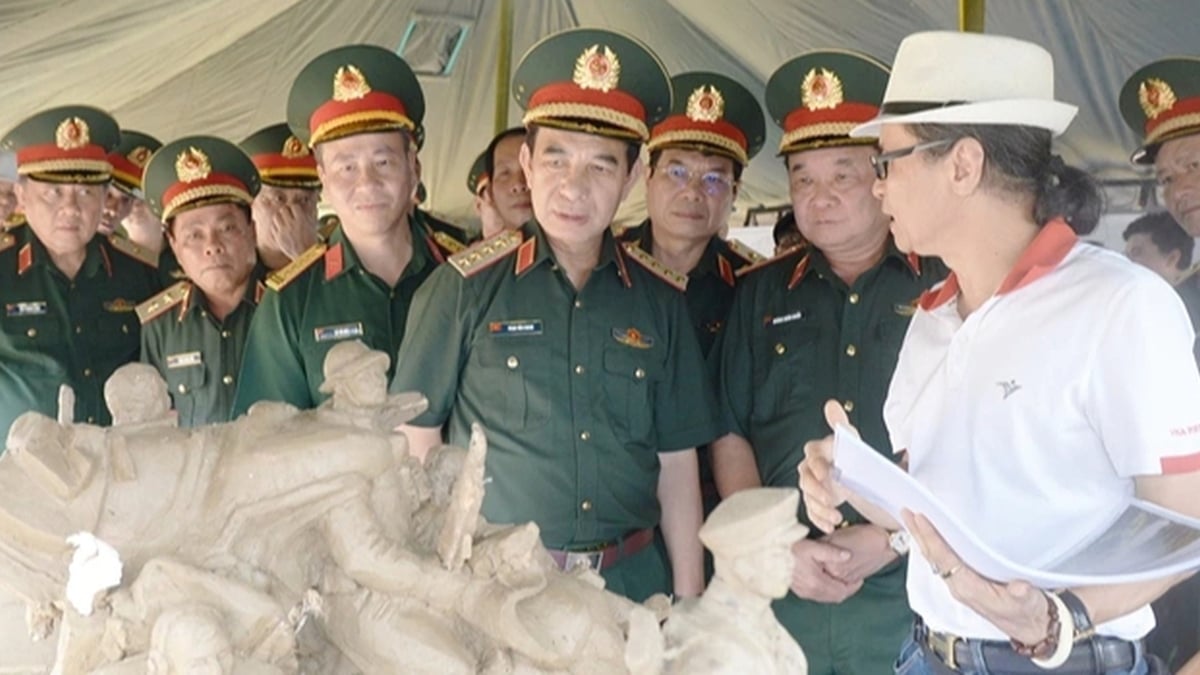 Por orden urgente del Ministro de Defensa se construye un monumento a los soldados de cinco países