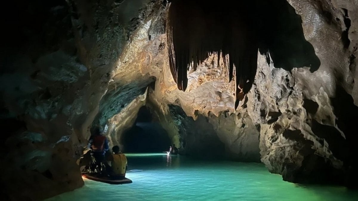 For the first time, there is a cross-border World Natural Heritage between Vietnam and Laos.
