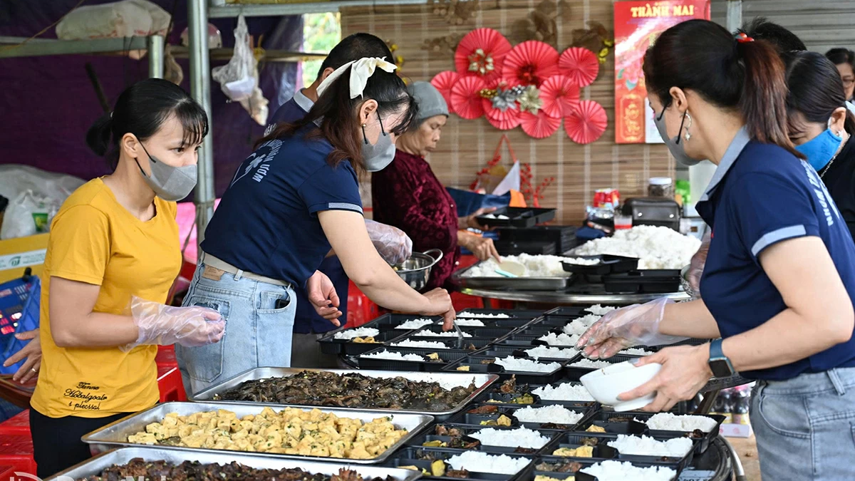 ความงดงามของชีวิตประจำวัน: เติมความอบอุ่นหัวใจด้วยอาหารฟรี