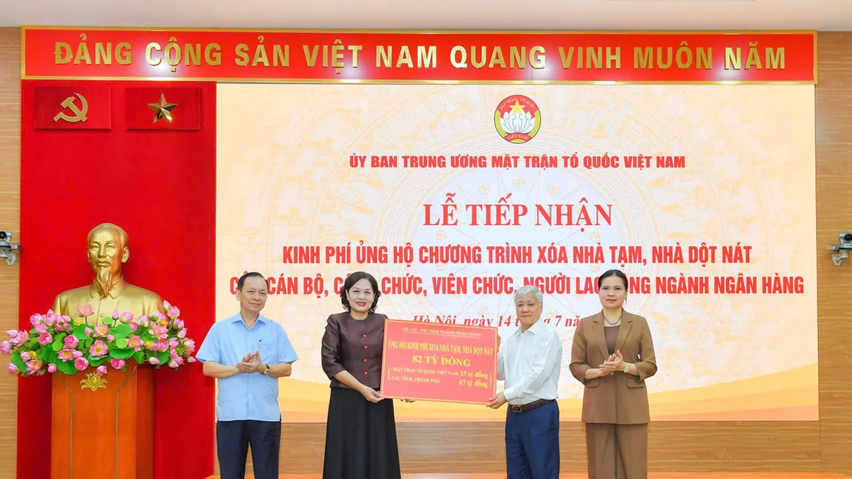វិស័យធនាគាររួមដៃគ្នាលុបបំបាត់ផ្ទះបណ្តោះអាសន្ន និងខូច