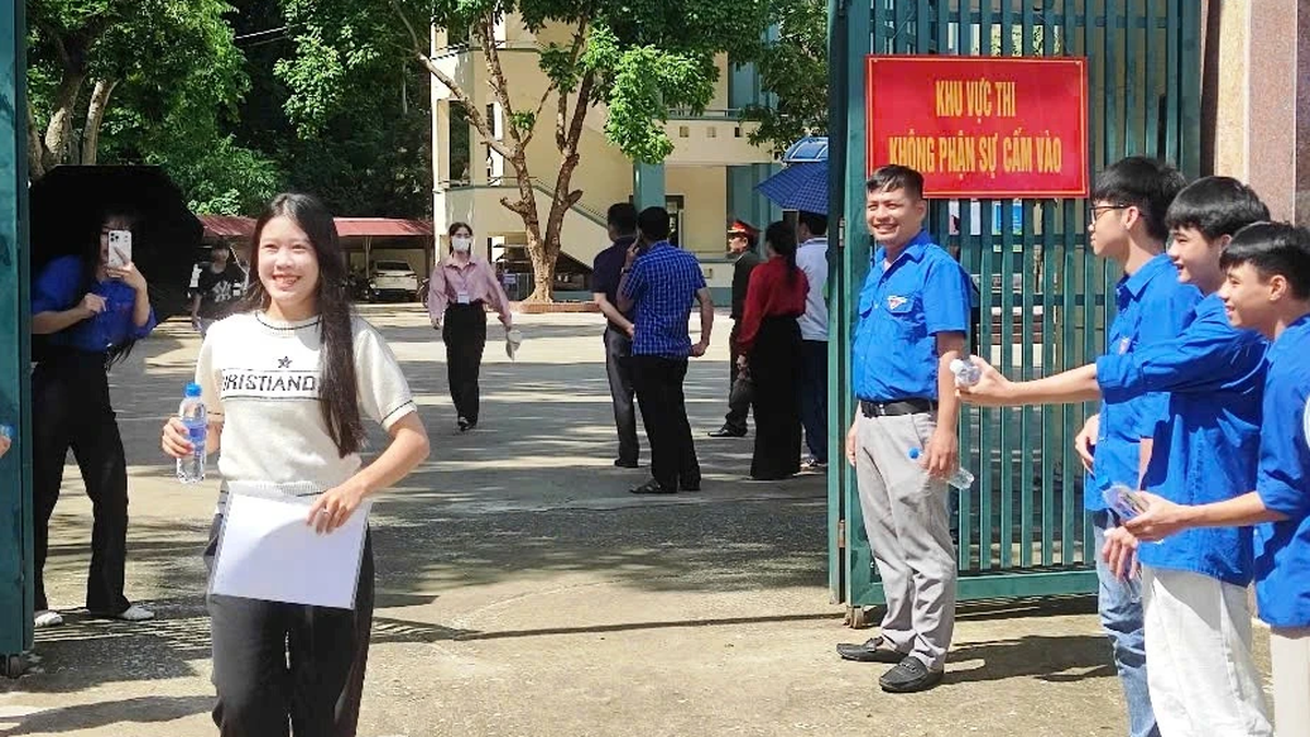 Thanh Hoa មាន​ពិន្ទុ​១០ ជាប់​លេខ​៦​ក្នុង​ប្រទេស​ក្នុង​ការ​ប្រឡង​សញ្ញាបត្រ​មធ្យម​សិក្សា​ទុតិយភូមិ។