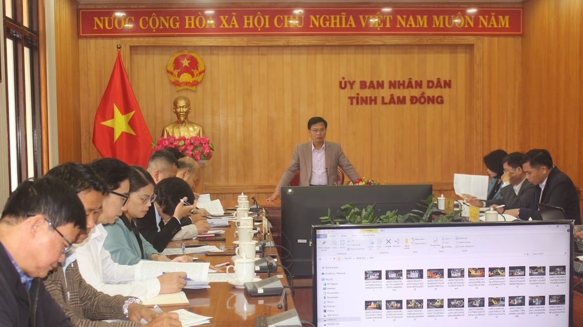ลัมดงร่วมจัดนิทรรศการฉลองวันชาติครบรอบ 80 ปีในฮานอย