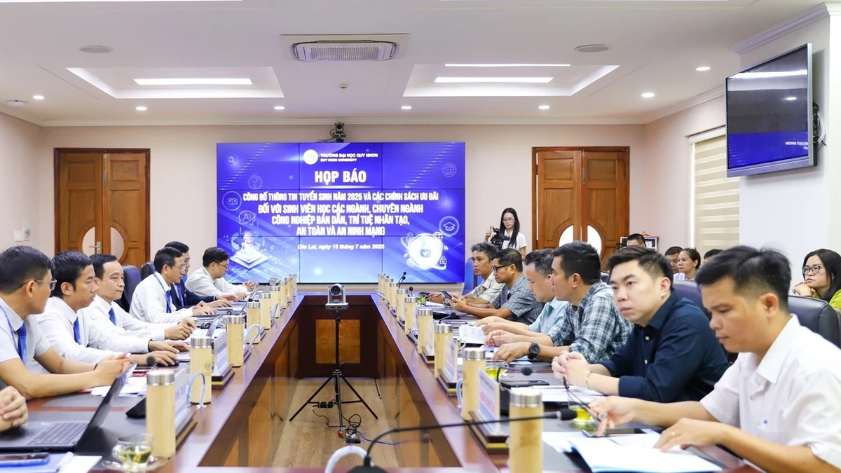 គោលការណ៍អនុគ្រោះសម្រាប់និស្សិតបច្ចេកវិទ្យាខ្ពស់នៅសាកលវិទ្យាល័យ Quy Nhon
