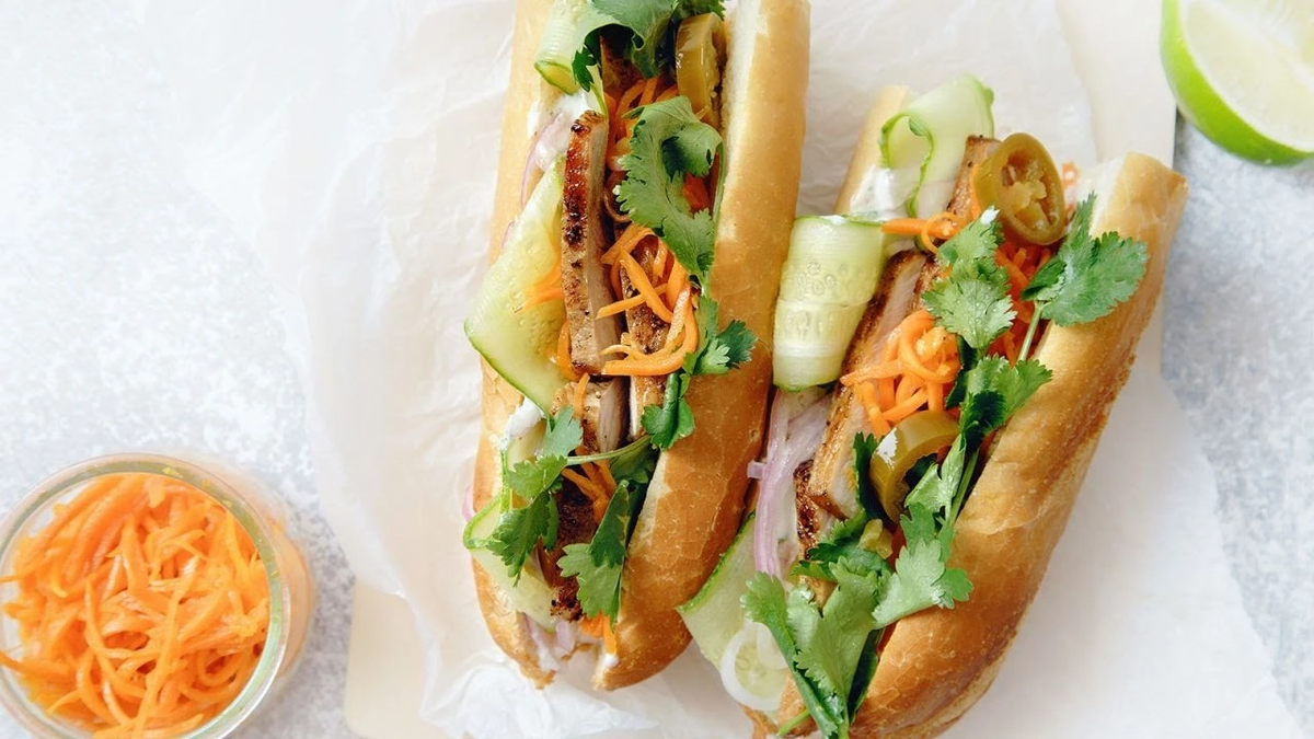 The only Vietnamese dish in the top 10 best street foods in Asia