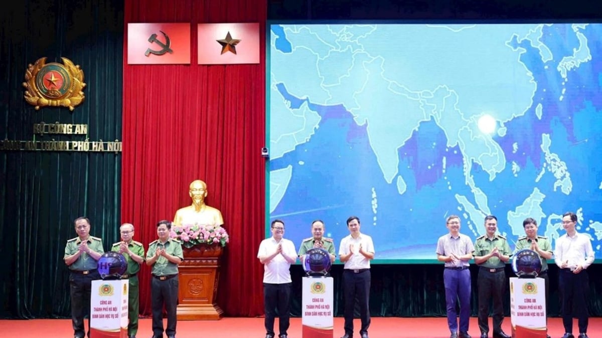 ความพยายามในการเปลี่ยนแปลงทางดิจิทัลอย่างครอบคลุมในตำรวจเมืองฮานอย