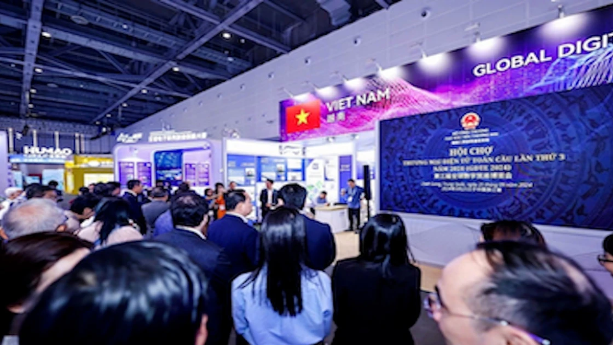 Vietnamesische Unternehmen nehmen an der asiatischen E-Commerce-Messe in Hangzhou, China teil