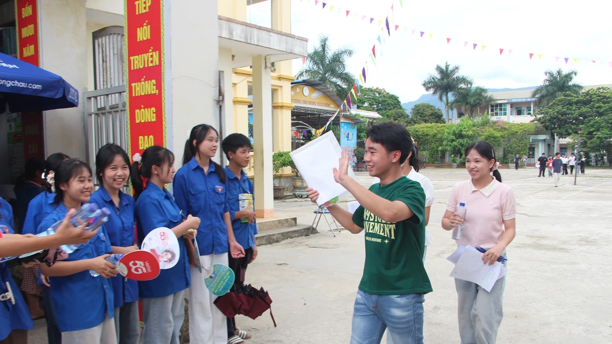 Dien Bien ទម្លាយ​ការ​កើន​ឡើង​យ៉ាង​ខ្លាំង​១០​ពិន្ទុ​ក្នុង​ការ​ប្រឡង​សញ្ញាបត្រ​មធ្យម​សិក្សា​ទុតិយភូមិ​ឆ្នាំ​២០២៥