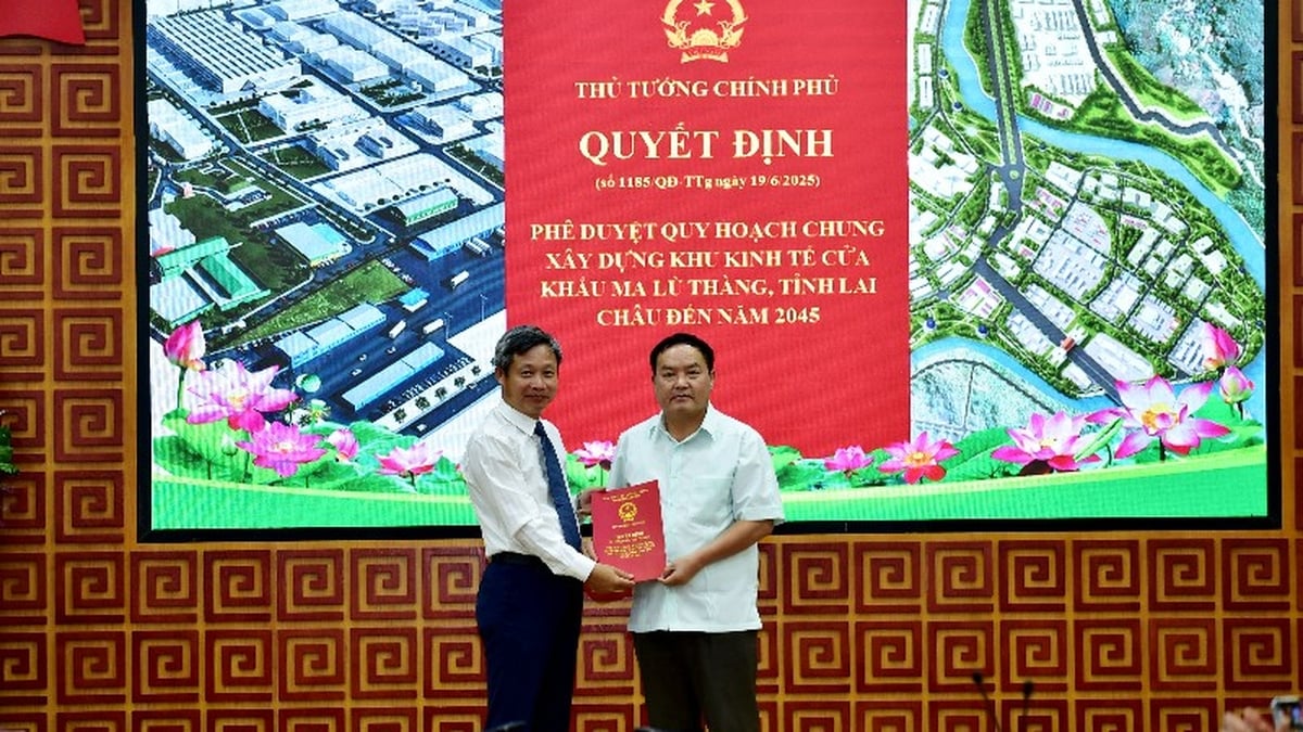 សន្និសីទប្រកាសផែនការមេសាងសង់តំបន់សេដ្ឋកិច្ចច្រកព្រំដែន Ma Lu Thang ដល់ឆ្នាំ ២០៤៥