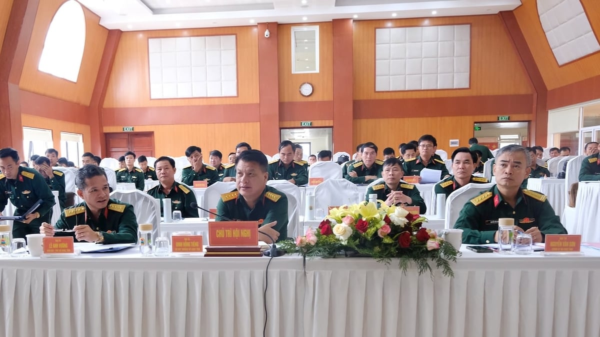 El Comando Militar Provincial de Lam Dong aprobó una resolución sobre lo militar y la defensa para los últimos seis meses del año.