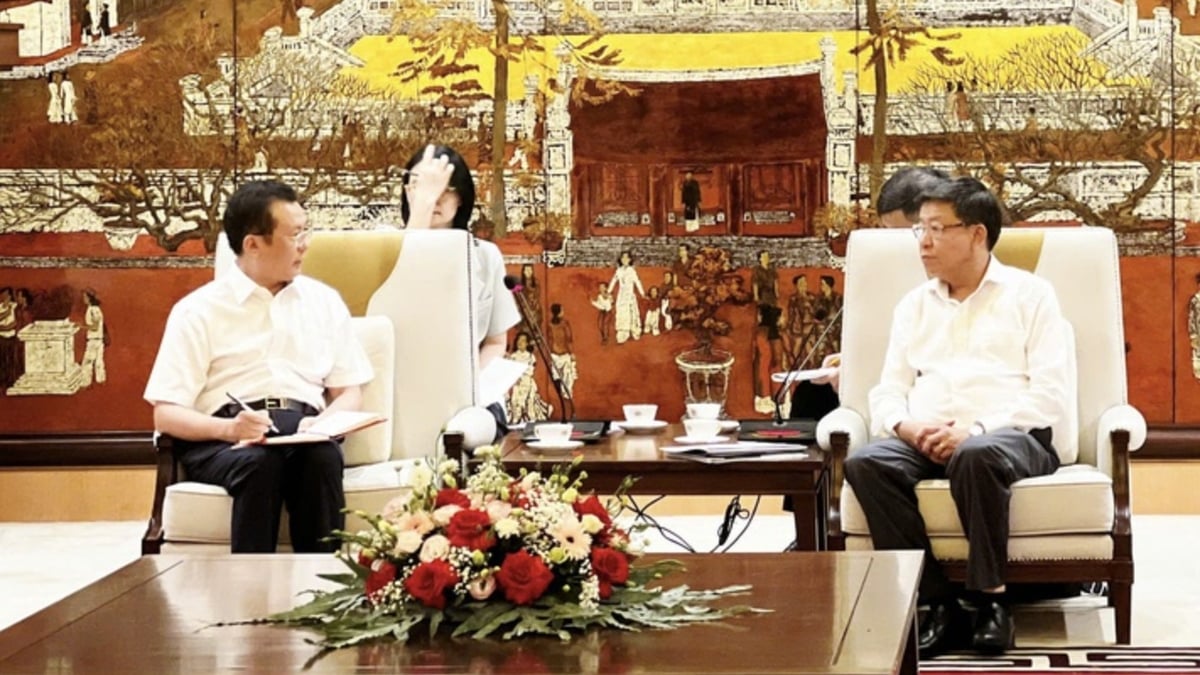 Chongqing (China) propone cooperación con Hanoi en materia de ferrocarril urbano