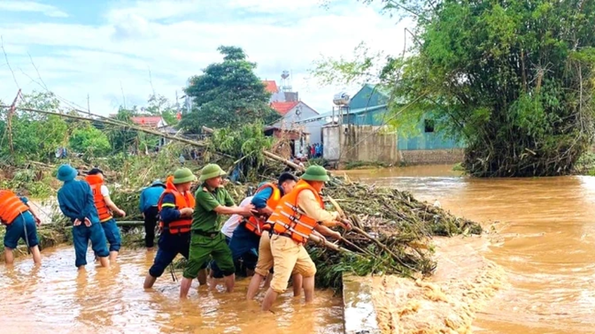 ខ្យល់​ព្យុះ​លេខ​៣​បន្ត​ពង្រឹង​ហានិភ័យ​នៃ​ភ្លៀង​ធ្លាក់​ខ្លាំង​នៅ​ភាគ​ខាងជើង​