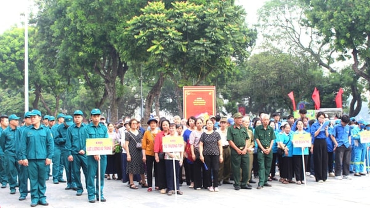 Le quartier de Hai Ba Trung a lancé une campagne pour restaurer l'ordre urbain