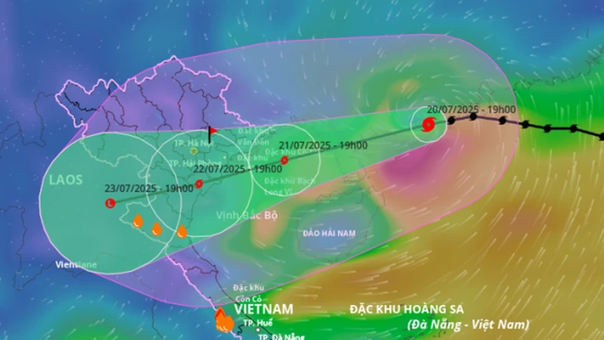Typhoon Wipha, level 11, enters the Gulf of Tonkin