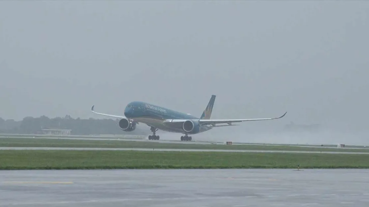 Airlines cancel a series of flights due to the impact of storm No. 3