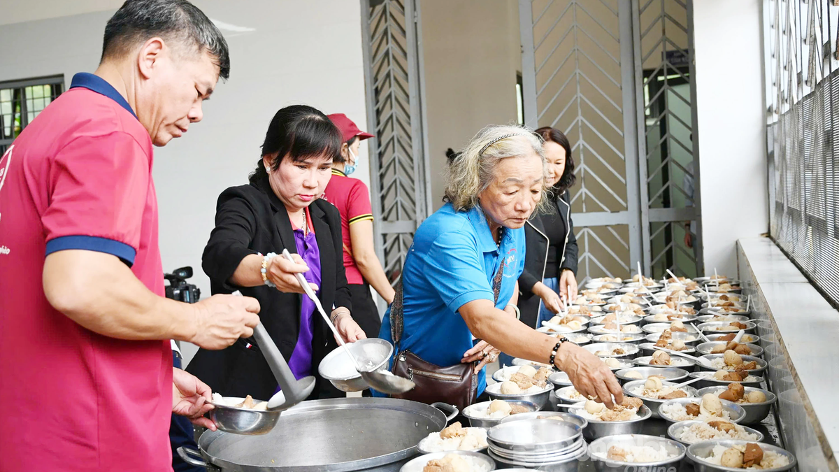 1 thousand charity meals were given to patients at Central Psychiatric Hospital 2