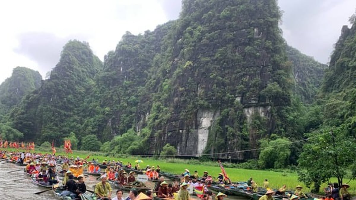 Ninh Binh: Immediately stop sightseeing activities when the weather is bad