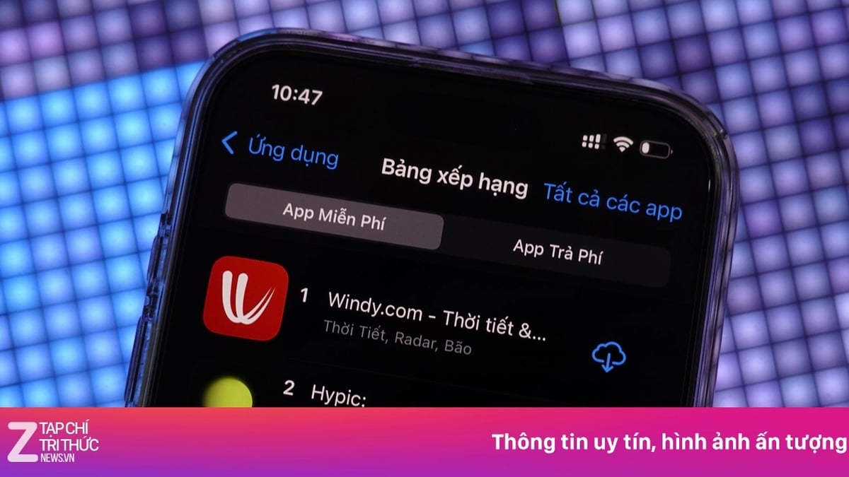 تطبيق تتبع الأعاصير Wipha يتصدر قائمة التنزيلات على iPhone