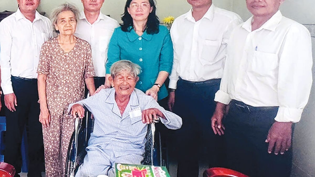 Kindness to the meritorious