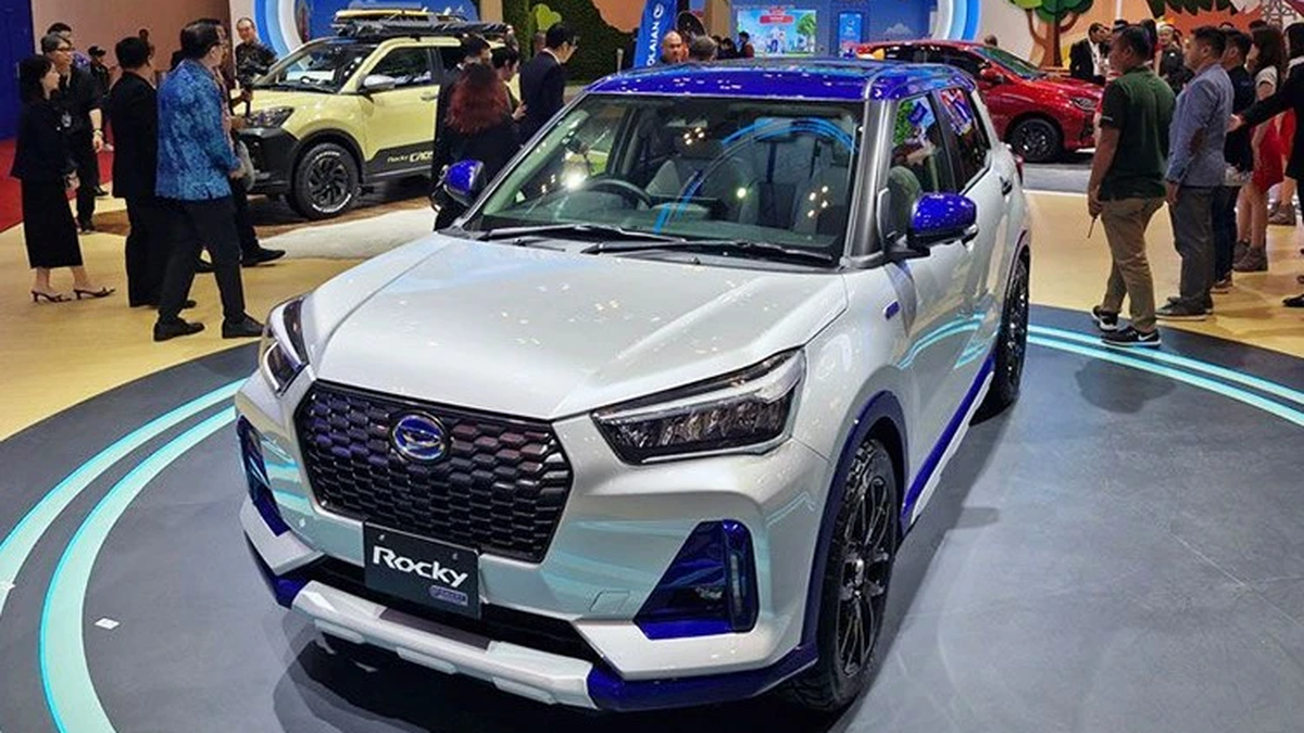 Lanzamiento del Daihatsu Rocky, el hermano menor del Toyota Raize, por solo 474 millones. "Gasolina como huele".