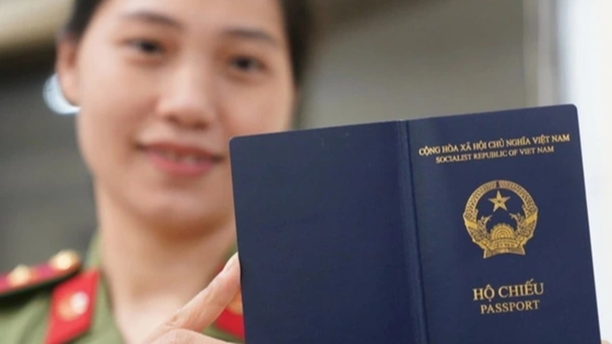 Le passeport vietnamien a gagné 7 places par rapport au début de l'année, se classant 84e au monde.