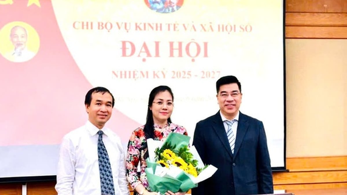 នាយកដ្ឋានសេដ្ឋកិច្ច និងសង្គមឌីជីថល ជំរុញការអភិវឌ្ឍន៍គោលនយោបាយ សេដ្ឋកិច្ចឌីជីថល និងការអភិវឌ្ឍន៍សង្គមឌីជីថល