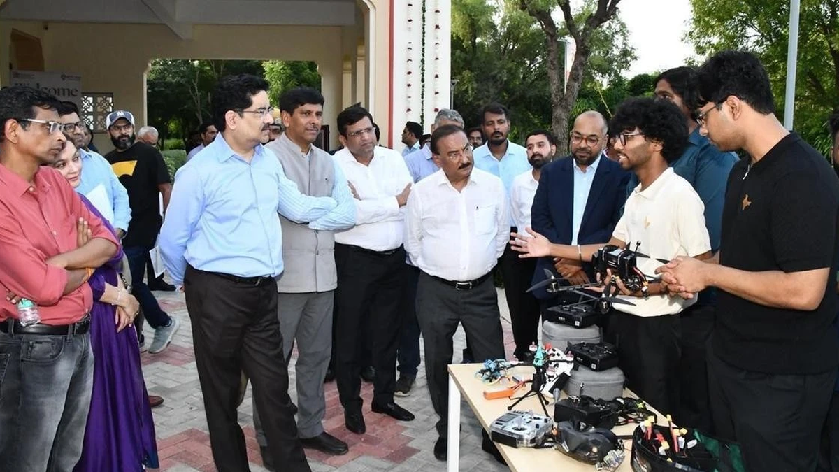 L'Inde achète un drone « suicide » ultra-rapide fabriqué par des étudiants