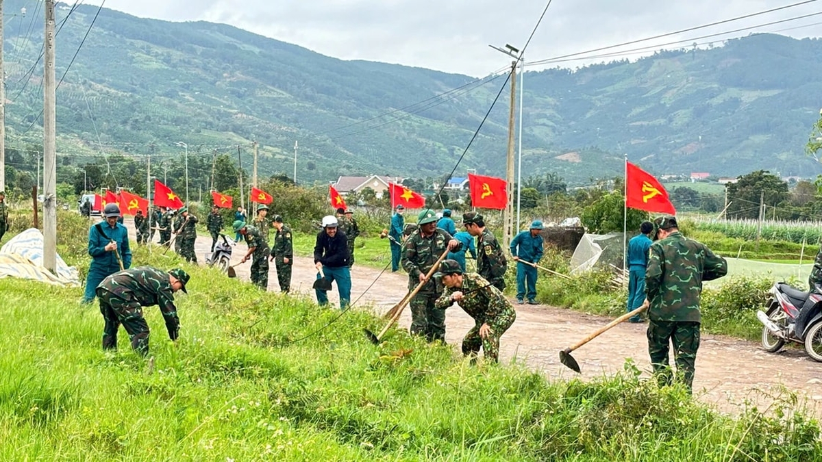 Le Comité CHPT de la Région 1 effectue un travail de mobilisation de masse, aidant les gens à surmonter les conséquences des catastrophes naturelles.