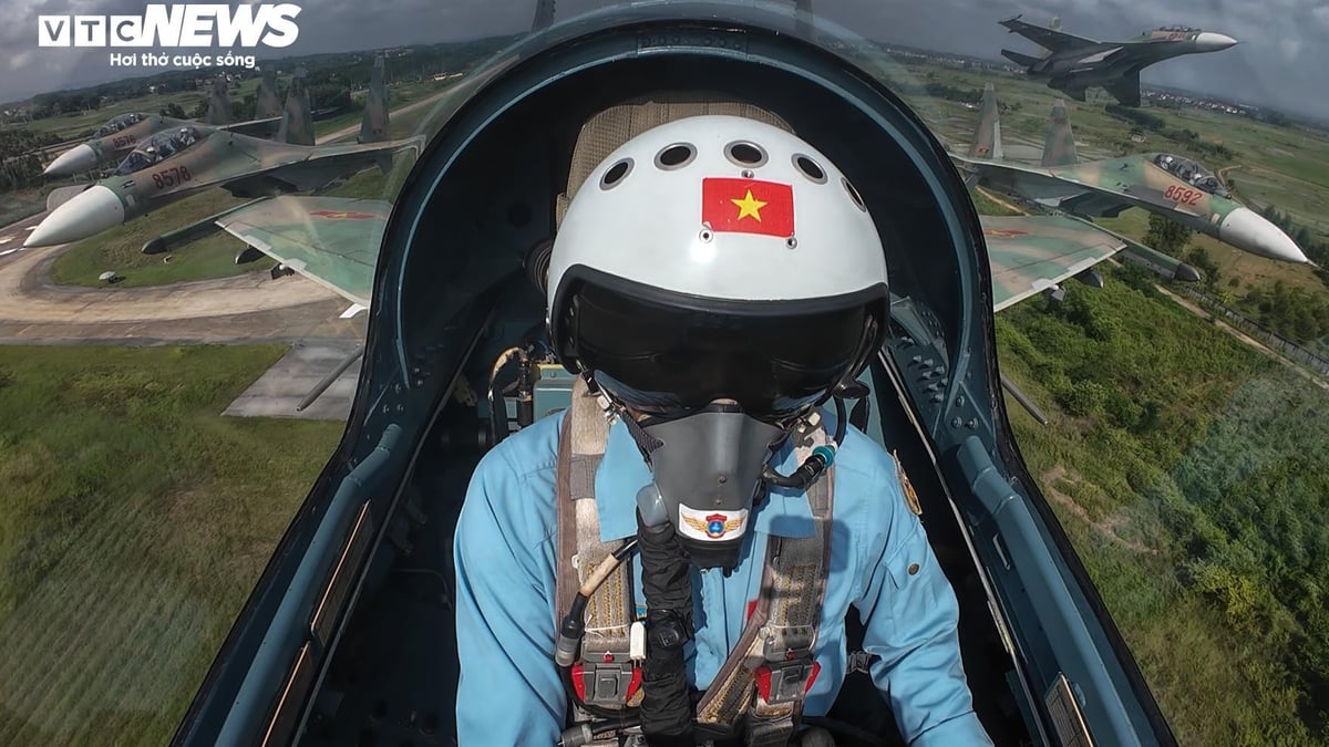 การจัดทัพเครื่องบินรบ Su-30MK2 ครองน่านฟ้าก่อนวันที่ 2 กันยายน