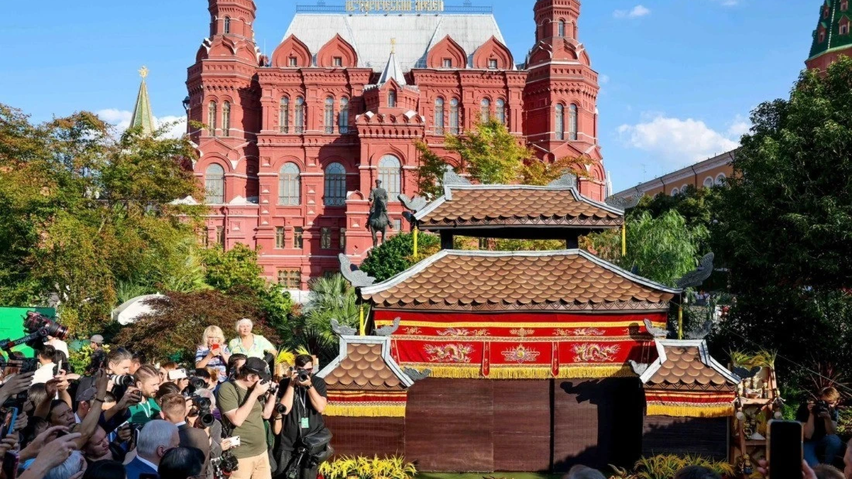 Vietnamesisches Kulturfestival in Russland offiziell eröffnet