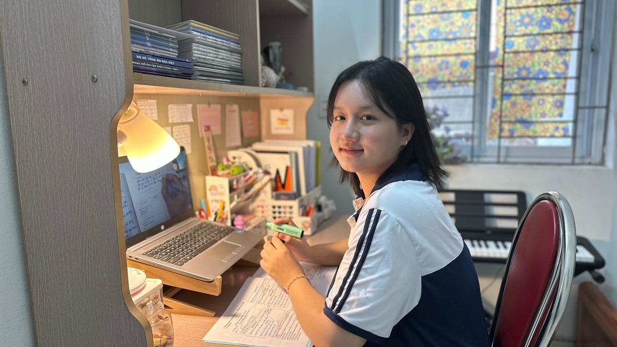 นักเรียนดีเด่นกลุ่ม C00 จังหวัดไทเหงียน: เลือกเดินหน้าอีกครั้ง