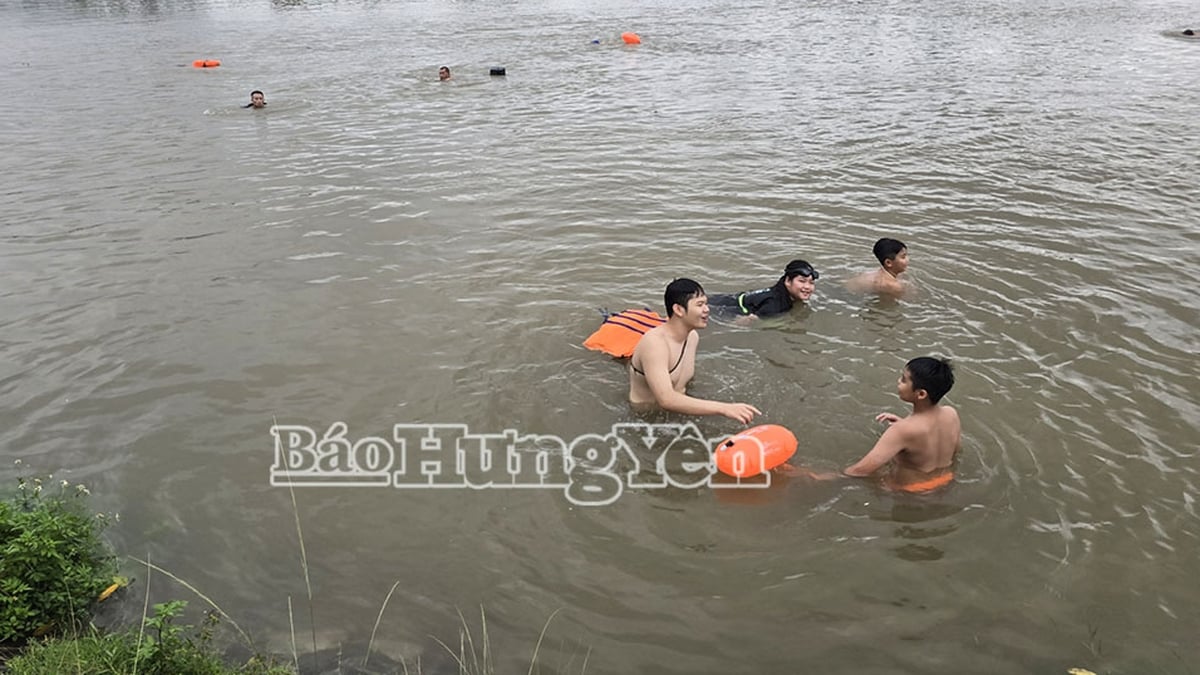 Il est dangereux de se baigner dans la rivière après la pluie ou un orage